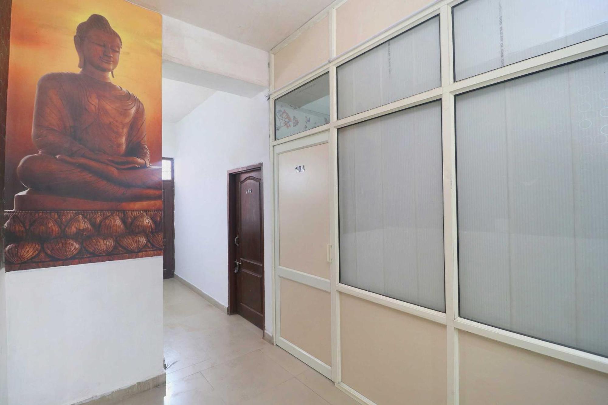 Oyo Hotel Aryan Plaza Chandīgarh Eksteriør billede