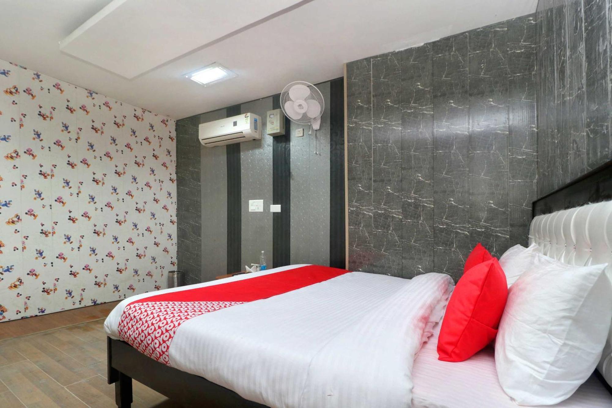 Oyo Hotel Aryan Plaza Chandīgarh Eksteriør billede