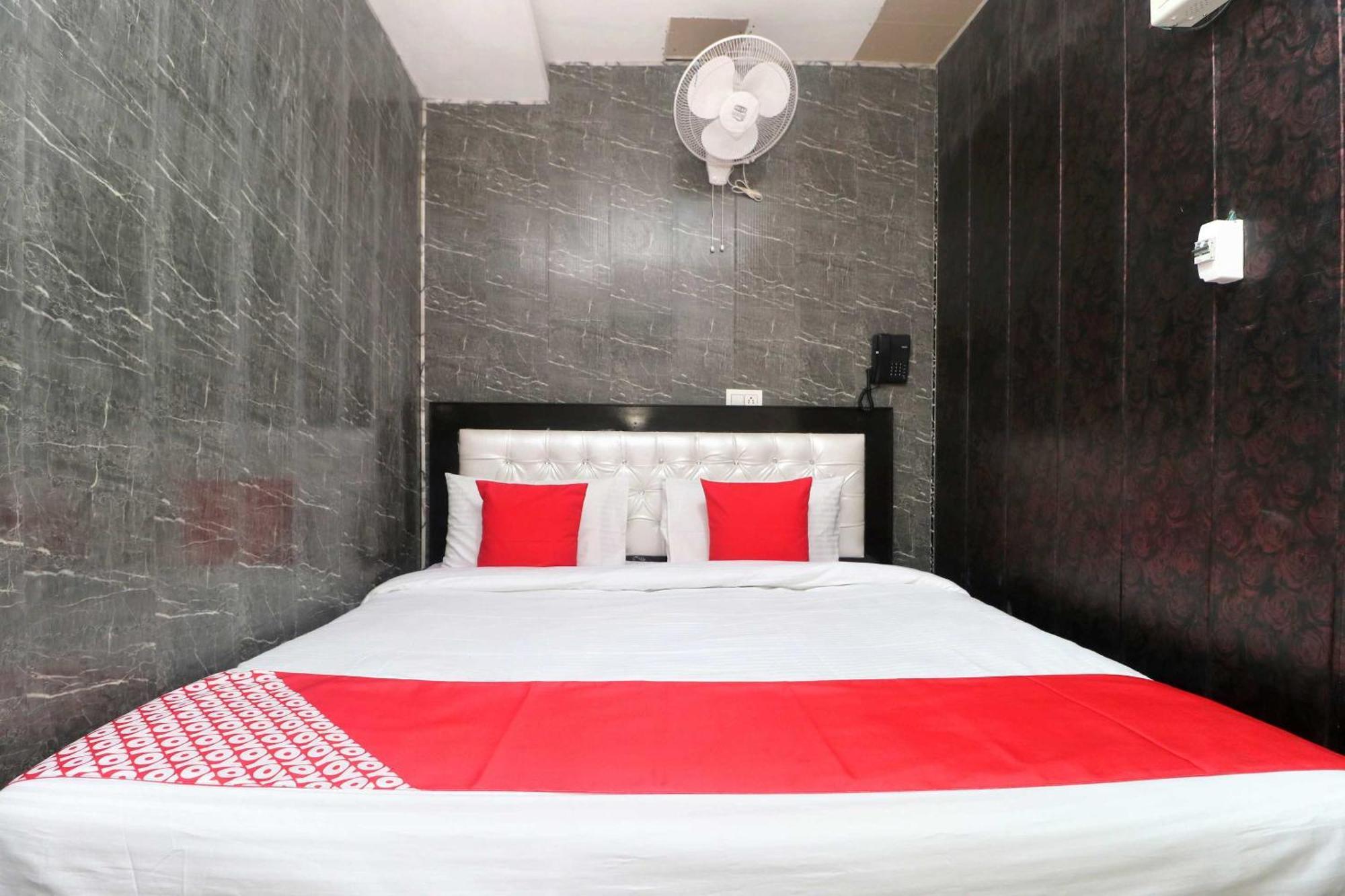 Oyo Hotel Aryan Plaza Chandīgarh Eksteriør billede
