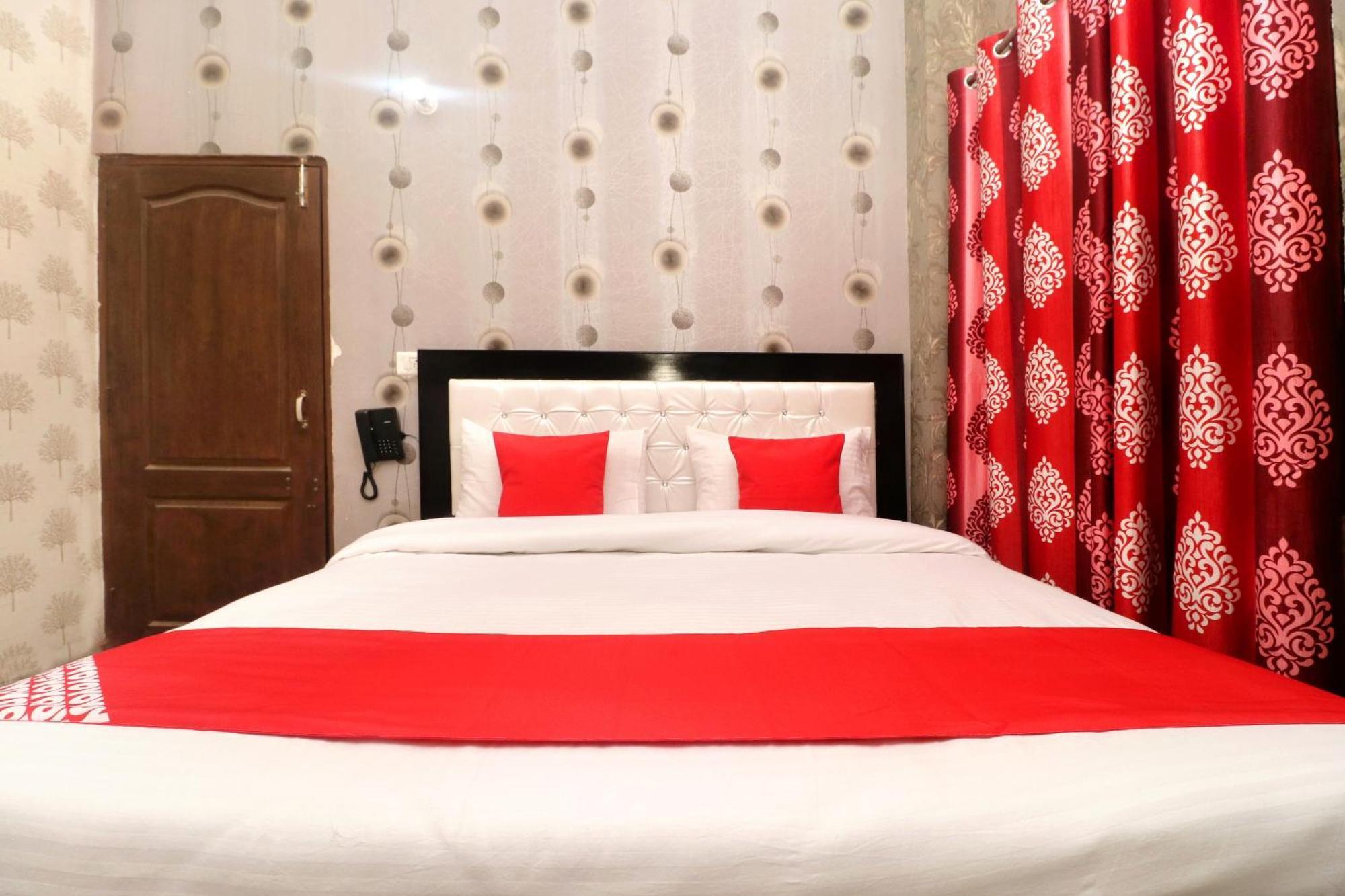 Oyo Hotel Aryan Plaza Chandīgarh Eksteriør billede